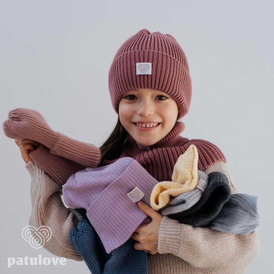 Czapka zimowa merino BERRY / Patulove