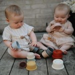 Stacking Tower - wieża z kubeczków RETRO / Mushie