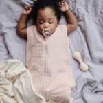 Grzechotka silikonowa - Shifting Sand / Mushie