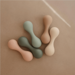 Grzechotka silikonowa - Cambridge Blue / Mushie