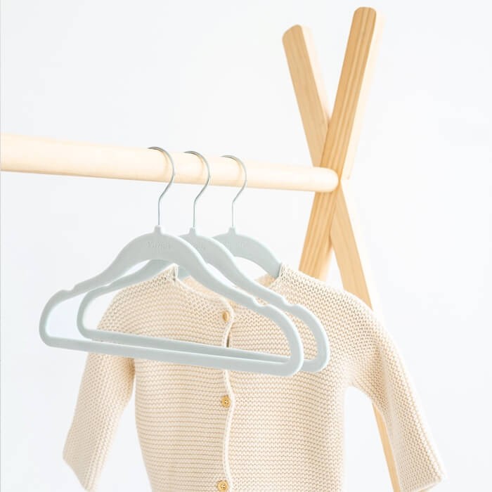 Wieszaki Welurowe dla Dzieci Blue 15 szt. / 3 Sprouts