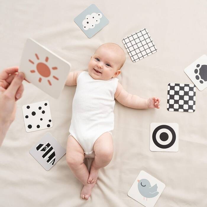 Karty kontrastowe dla niemowlaka 10 szt. Elphee / Done by Deer (