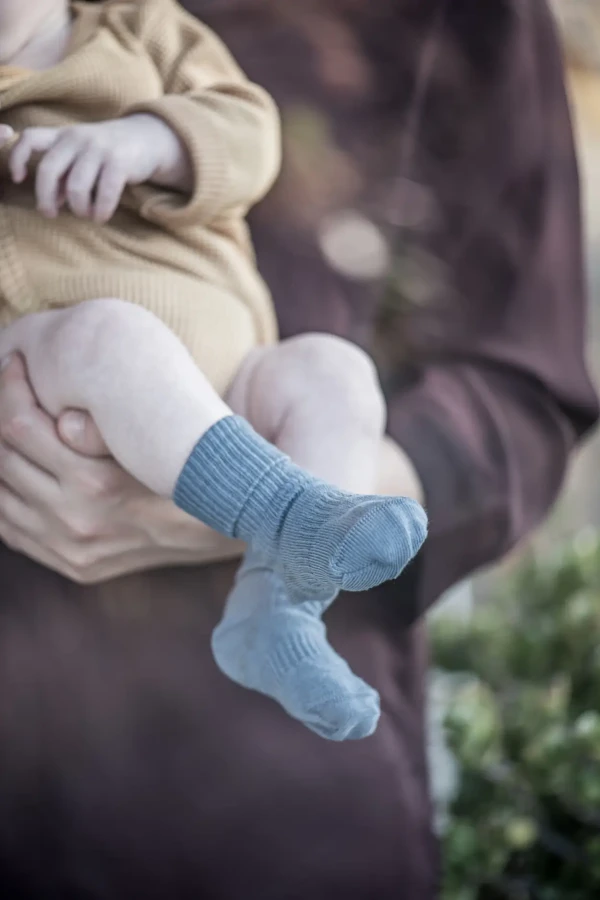 Skarpetki niemowlęce Stay-on-Socks, Denim Blue / KipKep