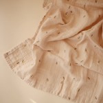 Otulacz z ogarnicznej bawełny - Bees / Mushie