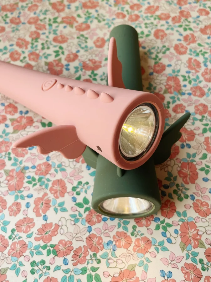 Latarka smok - Raspberry / Konges slojd