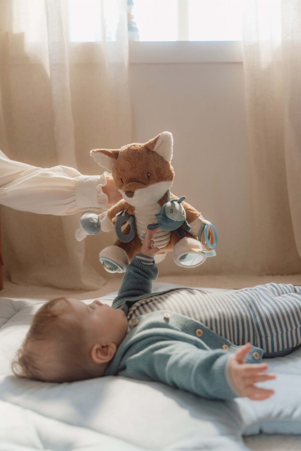 Przytulanka Lisek aktywizujący Forest Friends / Little Dutch