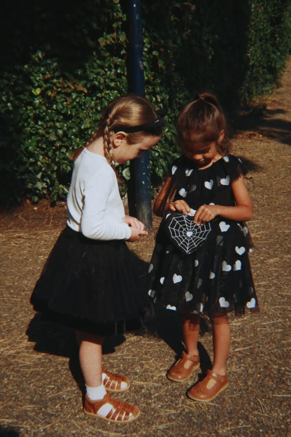 Torebka dziecięca Tut - black spider web / Konges slojd