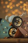 Lampa Little Lights Mini Świąteczny Pingwinek - Pink / Little Lights