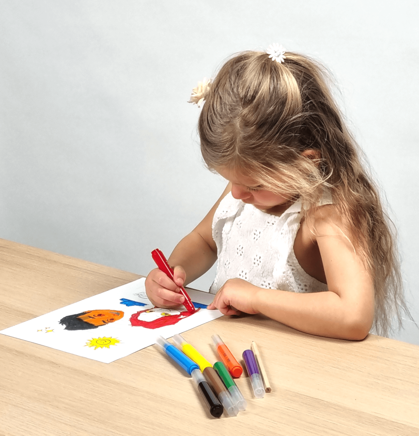 Zestaw artystyczny MOJE PIERWSZE RYSUNKI / BUKI