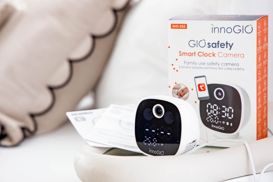 Kamera Wi-Fi Elektroniczna niania GIOsafety Smart Clock – kamera monitorująca do użytku rodzinnego / InnoGIO