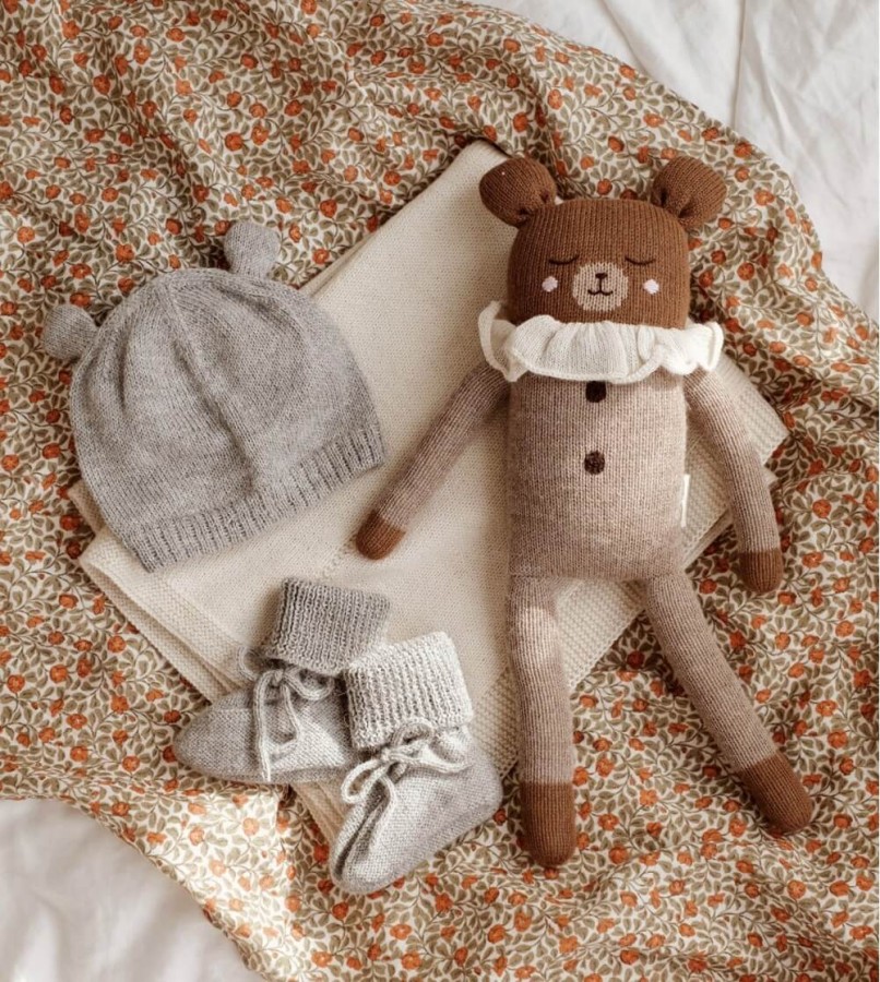 Duży dziergany miś z wełny alpaki - sienna pyjamas / Main Sauvage