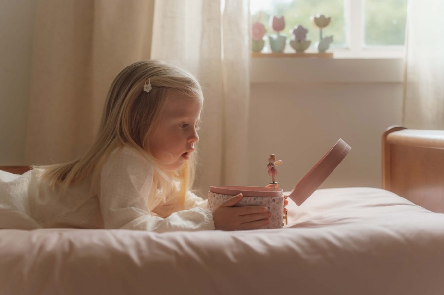 Szkatułka na biżuterię z pozytywką - Wróżka / Little Dutch