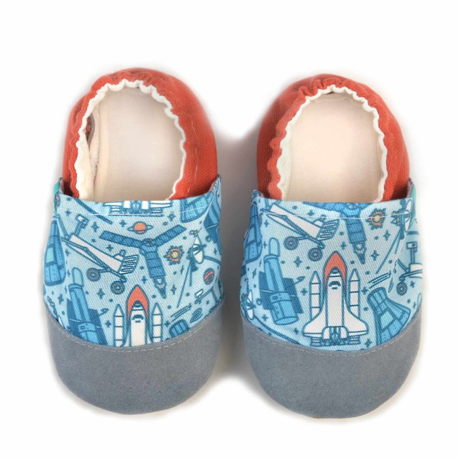 Kapcie do domu, żłobka, przedszkola - MOON AND BACK / TITOT