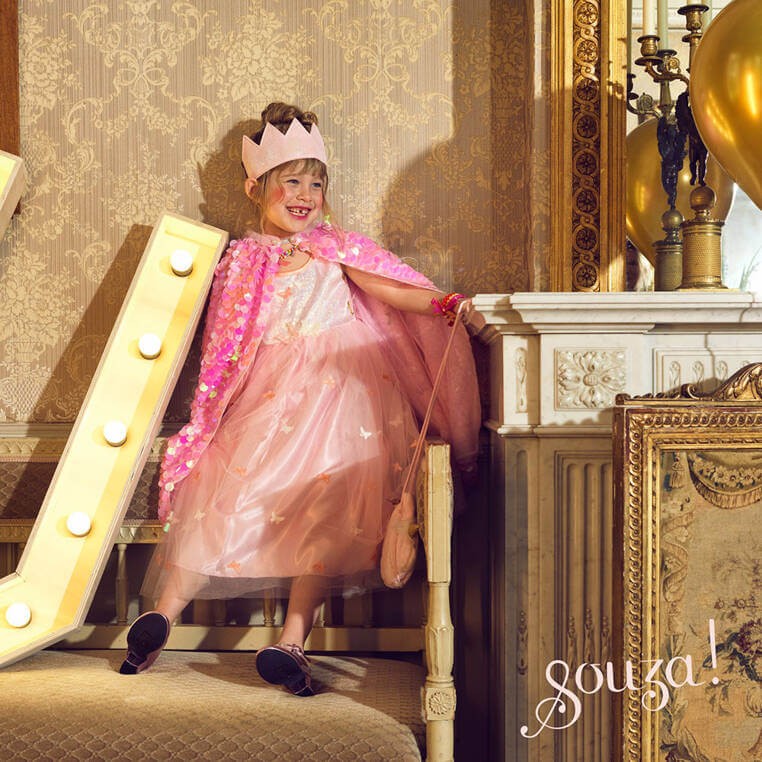 Kostium różowa peleryna z cekinami Laurence / Souza!