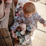 Śliniak z długim rękawem – Retro Flowers / Mushie