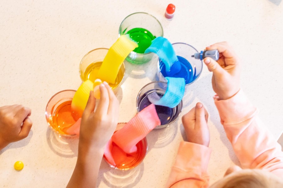 Tęczowe Laboratorium - Zabawa Kolorami / Tiger Tribe