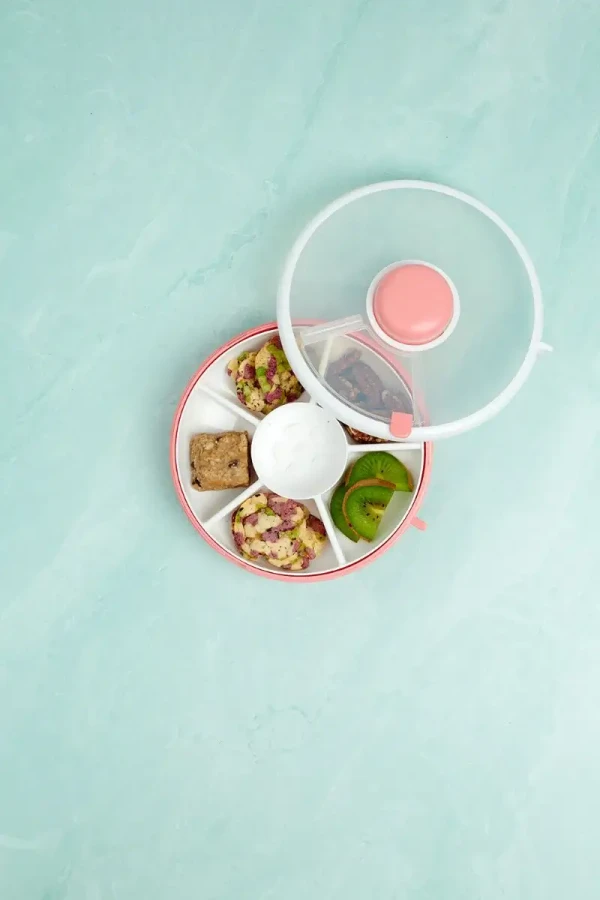 SNACK SPINNER pojemnik na przekąski, Coral Pink / GOBE