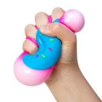 Sensoryczny gniotek z dziurką: Donuts NeeDoh / Schylling