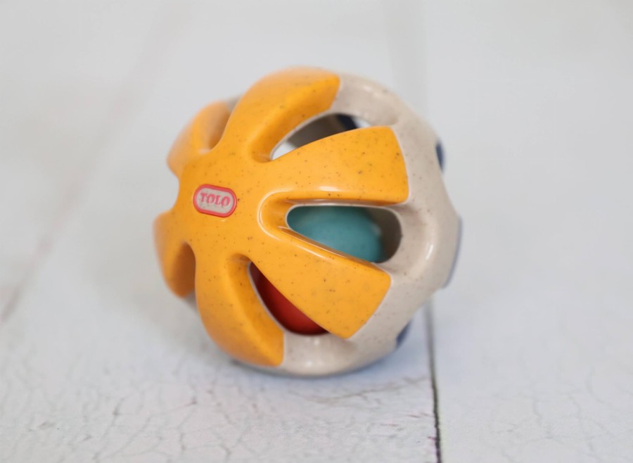 Piłka grzechotka dla niemowlaka 3m+ / TOLO Bio