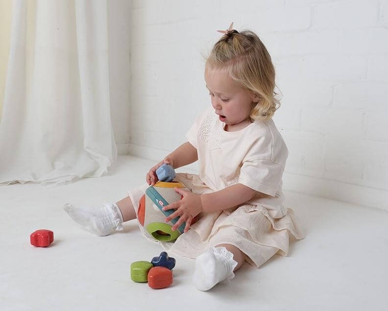 Piłka sorter kształtów 12m+ / TOLO Bio