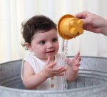 Tęczowa wieża z kubków do układania 6m+ / TOLO Bio