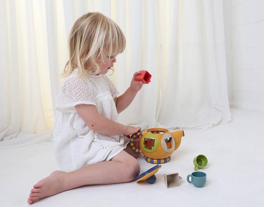 Sorter kształtów czajnik do herbaty 12m+ / TOLO Bio