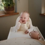 Śliniak silikonowy Kites / Mushie