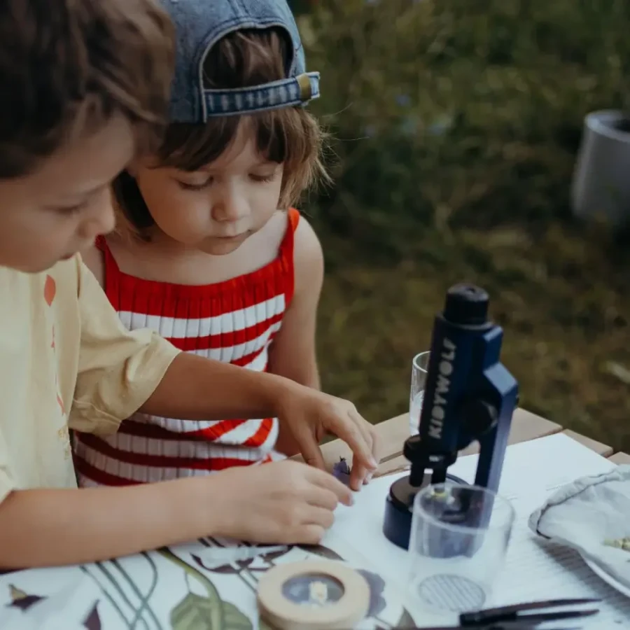 Przenośny mikroskop KIDYMICROSCOPE / Kidywolf