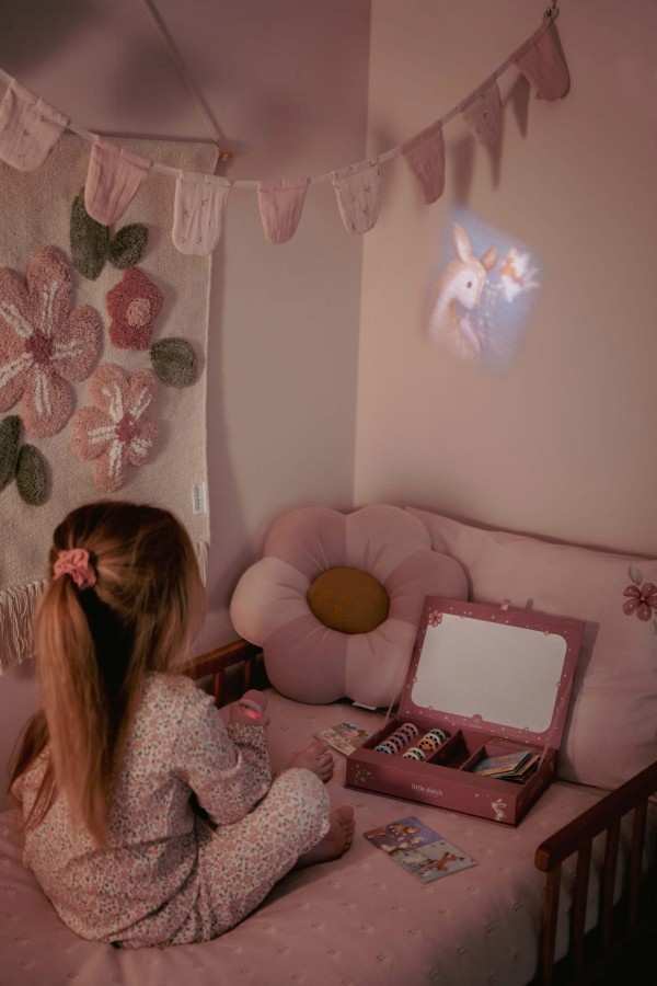 Latarka projektor z bajkami Róż / Little Dutch