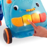 Walk 'n’ Play– muzyczny chodzik-pchacz z odpinanym panelem interaktywnym / B.toys