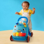 Walk 'n’ Play– muzyczny chodzik-pchacz z odpinanym panelem interaktywnym / B.toys