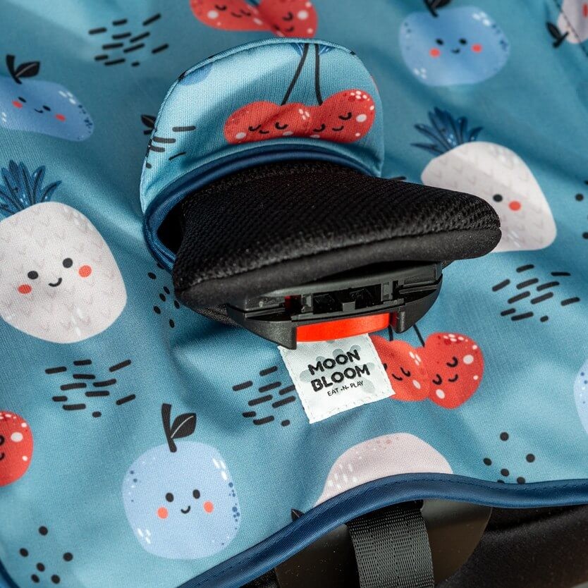 Wodoodporna podkładka do fotelika Frutti / Moon Bloom