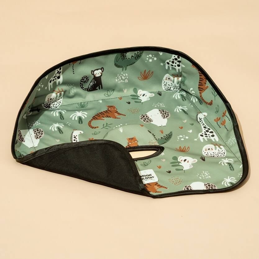 Wodoodporna podkładka do fotelika Safari / Moon Bloom