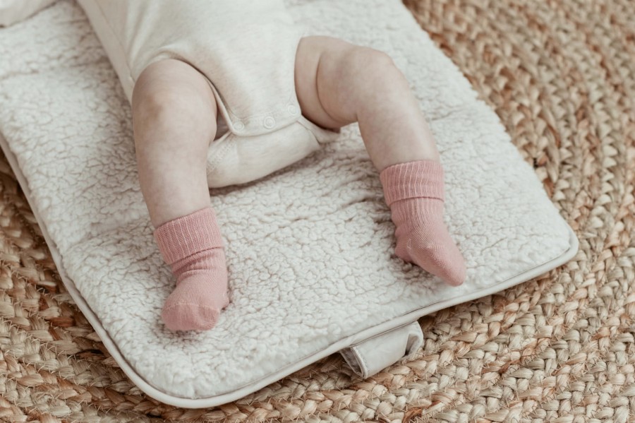 Skarpetki dla noworodków Stay-on-Socks Newborn, Mauve / KipKep