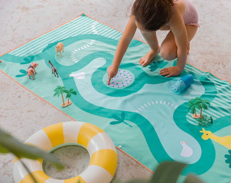 Dwustronny ręcznik plażowy PlayTowels - Safari / QUUT