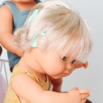 Lalka dziewczynka Europejka z implantem śliwkowym My Friends & Me, 38cm / Miniland Doll