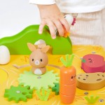 Wielofunkcyjny stolik edukacyjny drewniany Farma 12m+ / Janod