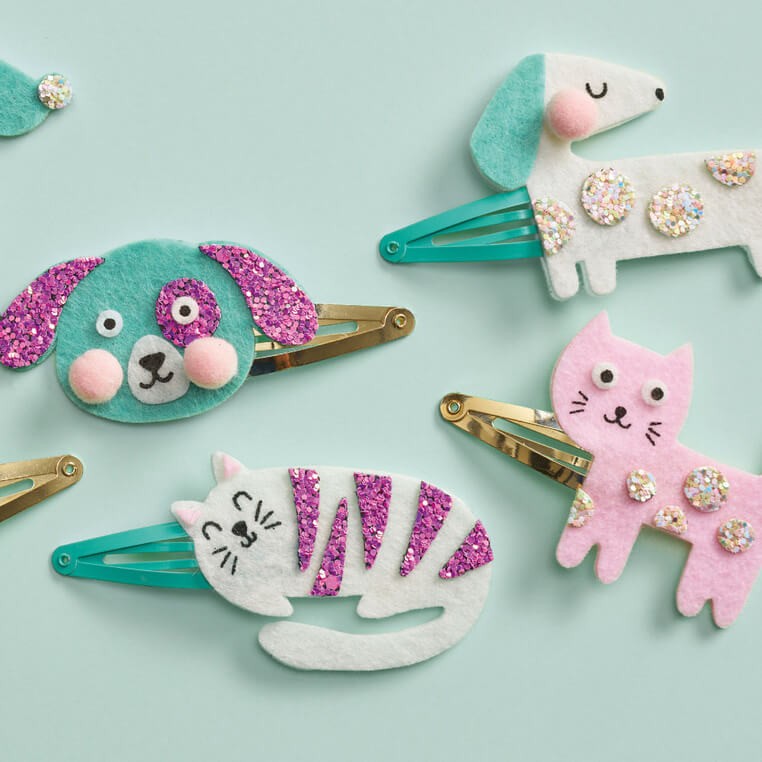 Zestaw kreatywny do tworzenia biżuterii Brokatowe spinki do włosów Pieski i kotki 5+ / Janod