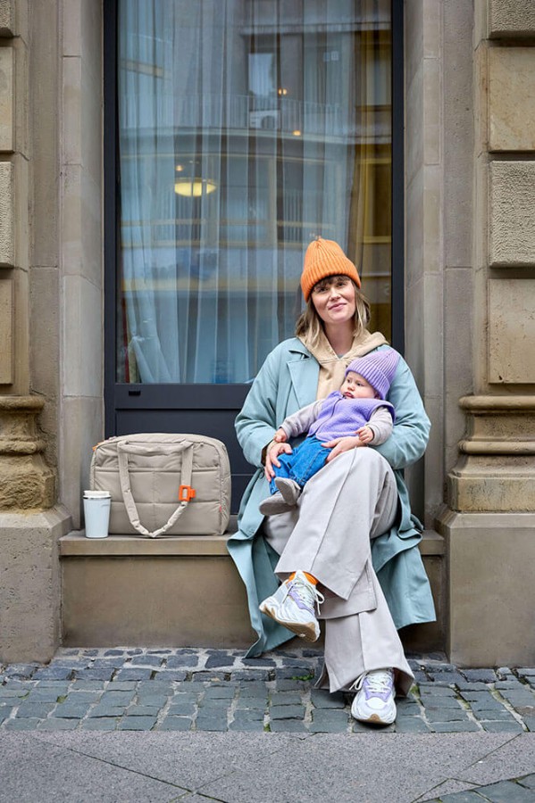 Torba dla mam z akcesoriami Everyday beige / Lassig Green Label