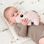 Przytulanka maskotka Świnka Pigee Powder 22cm / Done by Deer