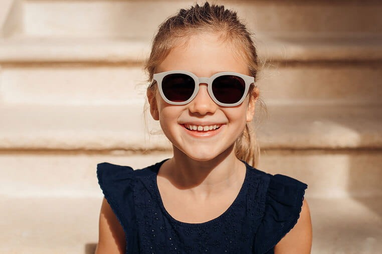 Okulary przeciwsłoneczne dla dzieci 4-6 lat Sunny - Velvet grey / Beaba
