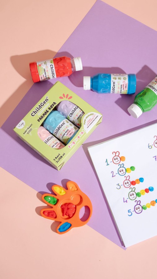 Paleta do malowania palcami w kształcie dłoni / ChildGen