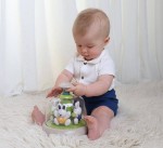 Karuzela z króliczkami 6m+ / TOLO Bio