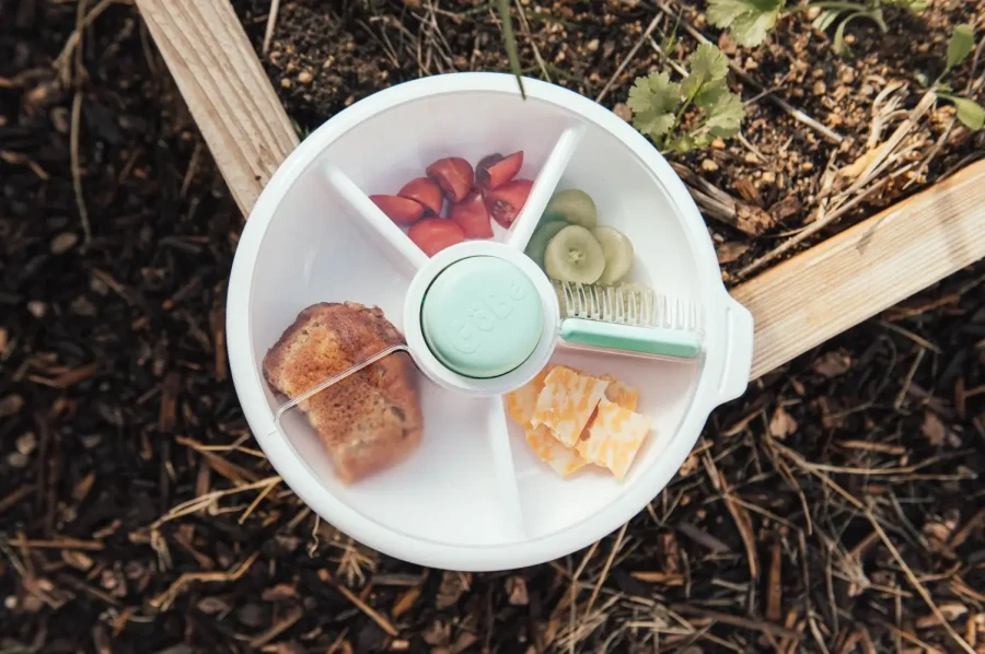LARGE SNACK SPINNER duży pojemnik na przekąski, Mint Green / GOBE