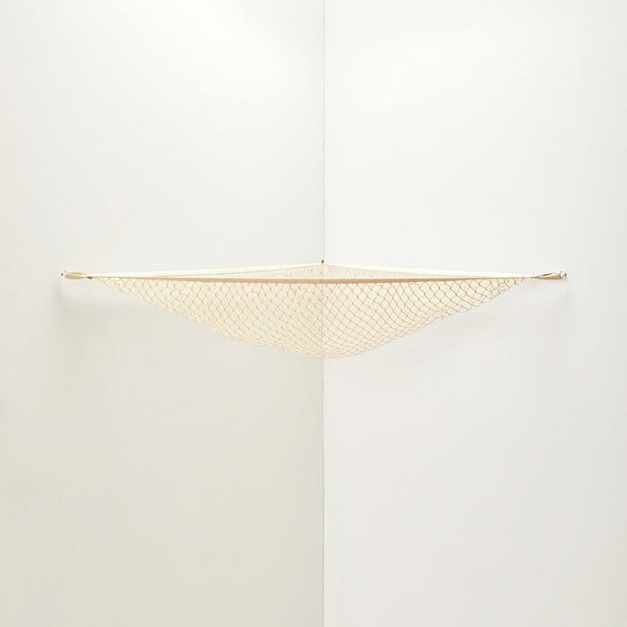 Organizer narożny Hamak na zabawki Beige / 3 Sprouts