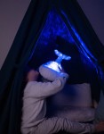 Lampka z projekcją świetlną - Wieloryb biały / Cloud b® Tranquil Whale™ White Family