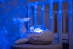 Lampka z projekcją świetlną - Wieloryb biały / Cloud b® Tranquil Whale™ White Family