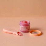 Zestaw Tiny Tummies Słoiczek i Łyżeczka, Truskawka / Tiny Harlow