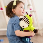 Giggly Zippies Zebb – chichotek do nauki ubierania – ZEBRA / B.Toys