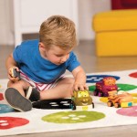 Wheeee-ls! – zestaw 4 autek z napędem wersja z zielenią / B.Toys